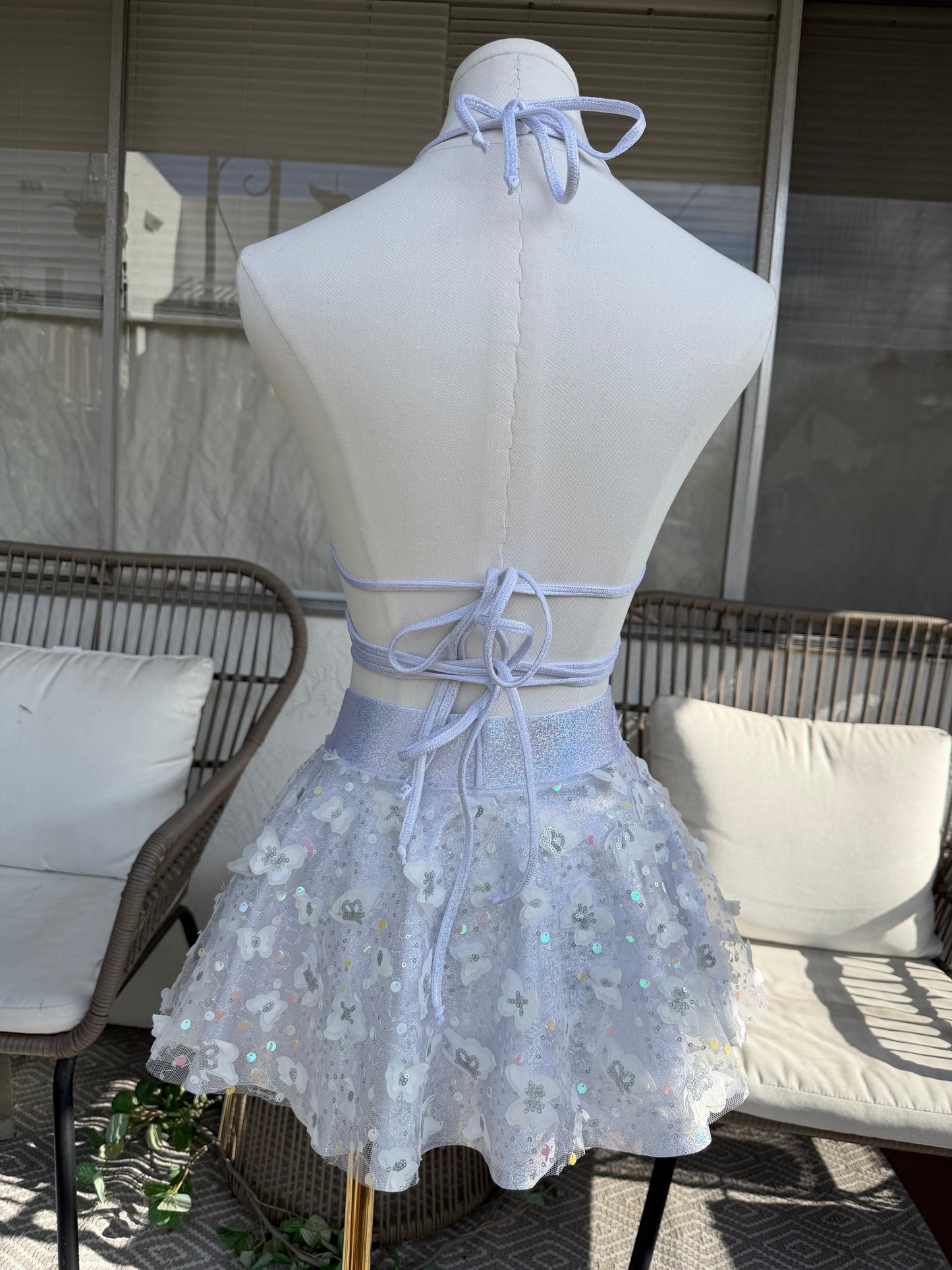 WHITE LOVE - SAMPLE SALE