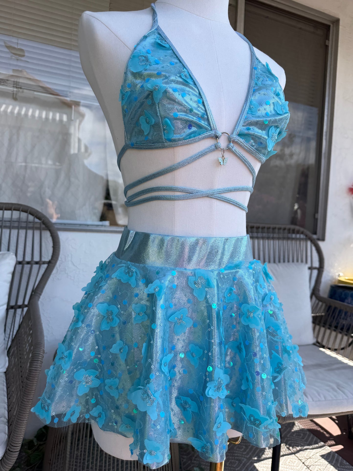 BLUE FLUTTER - SAMPLE SALE