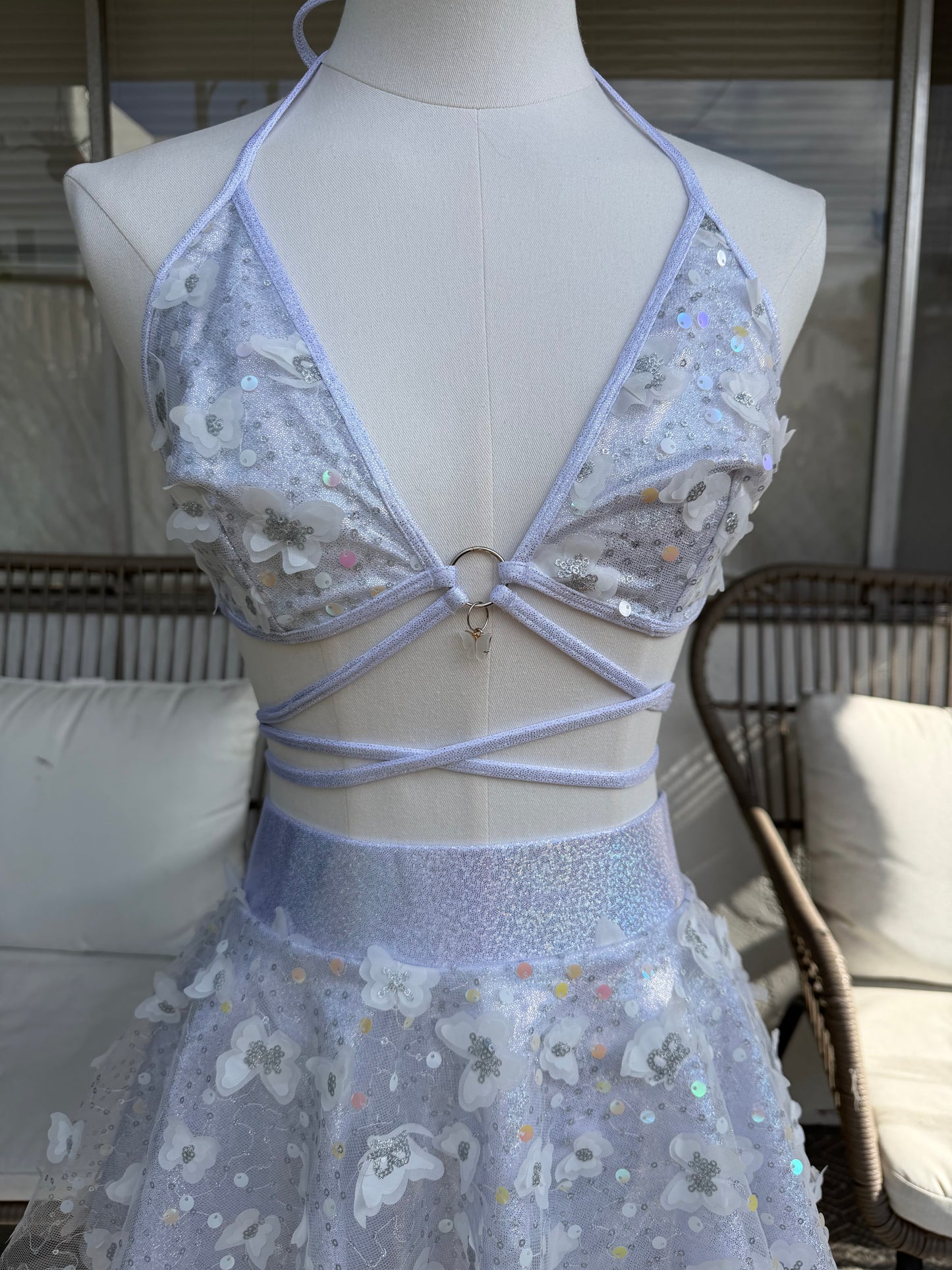 WHITE LOVE - SAMPLE SALE