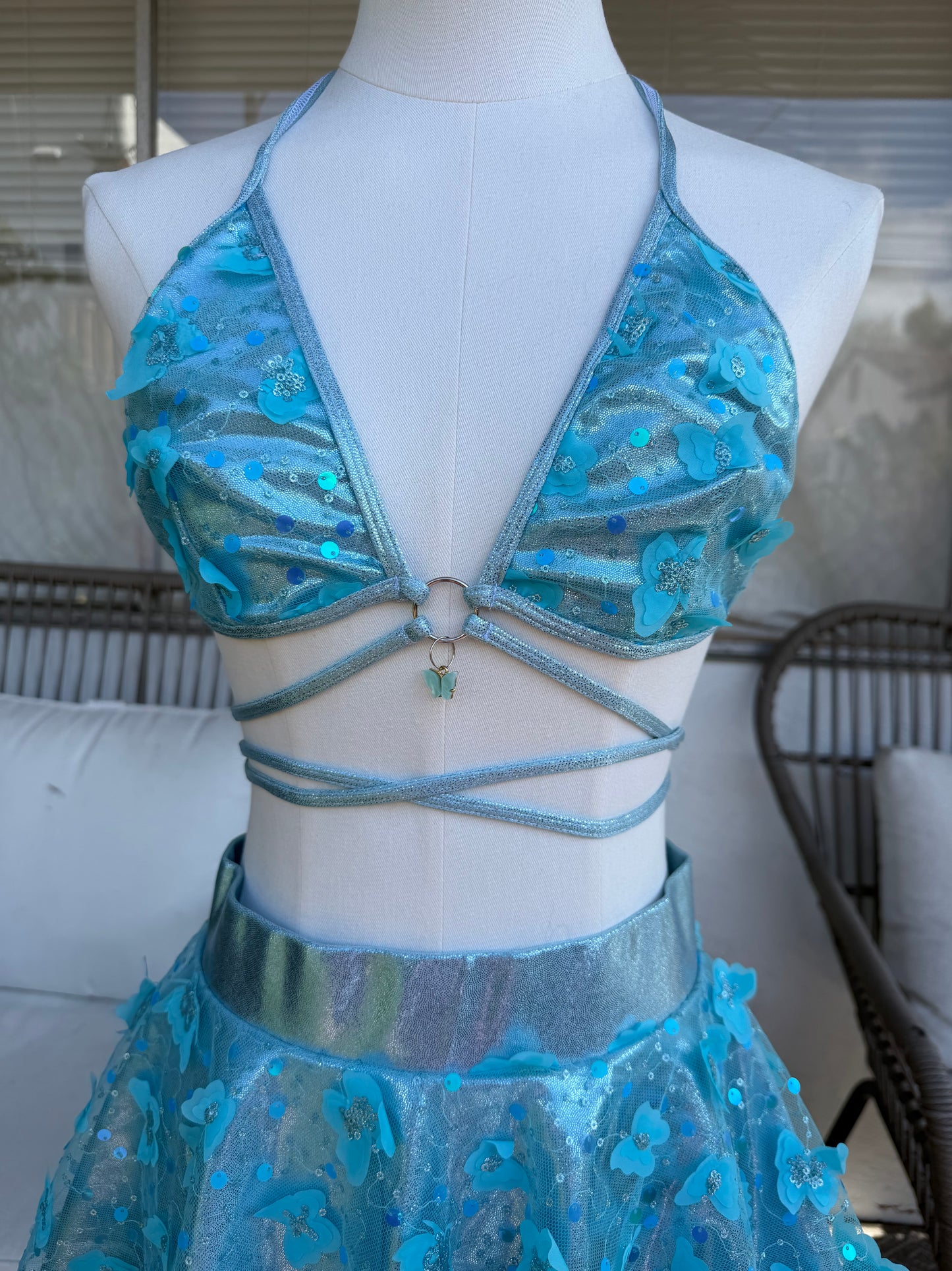 BLUE FLUTTER - SAMPLE SALE