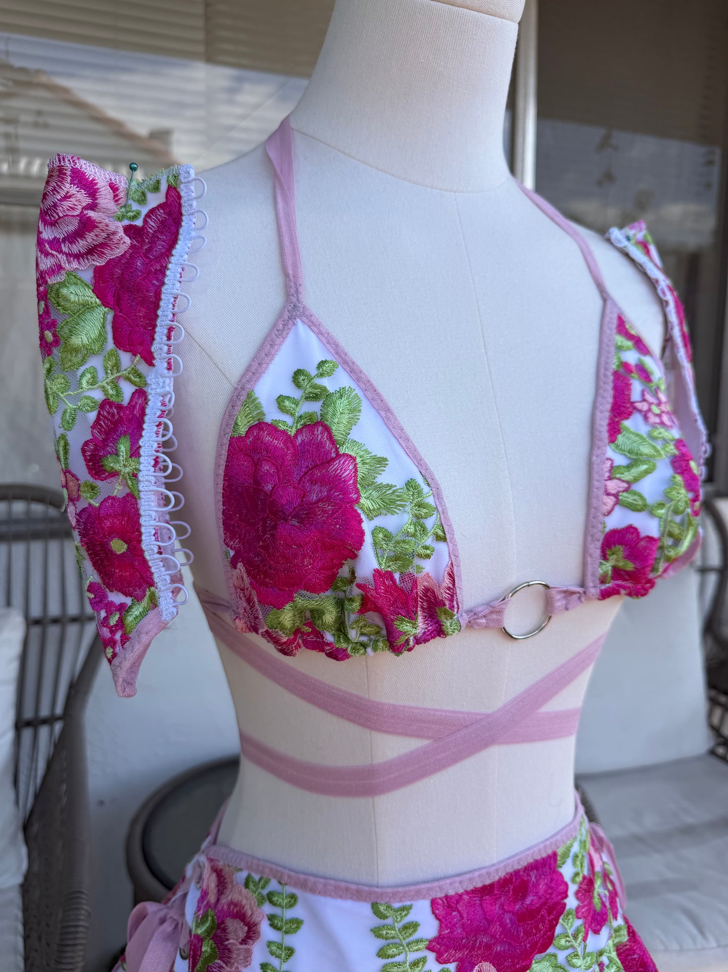 PINK FLOWER - SAMPLE SALE